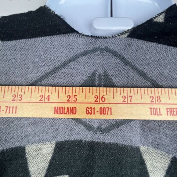 Millibon USA Shawl Scarf Aztec Print Soft Black And Grey - Picture 6 of 6